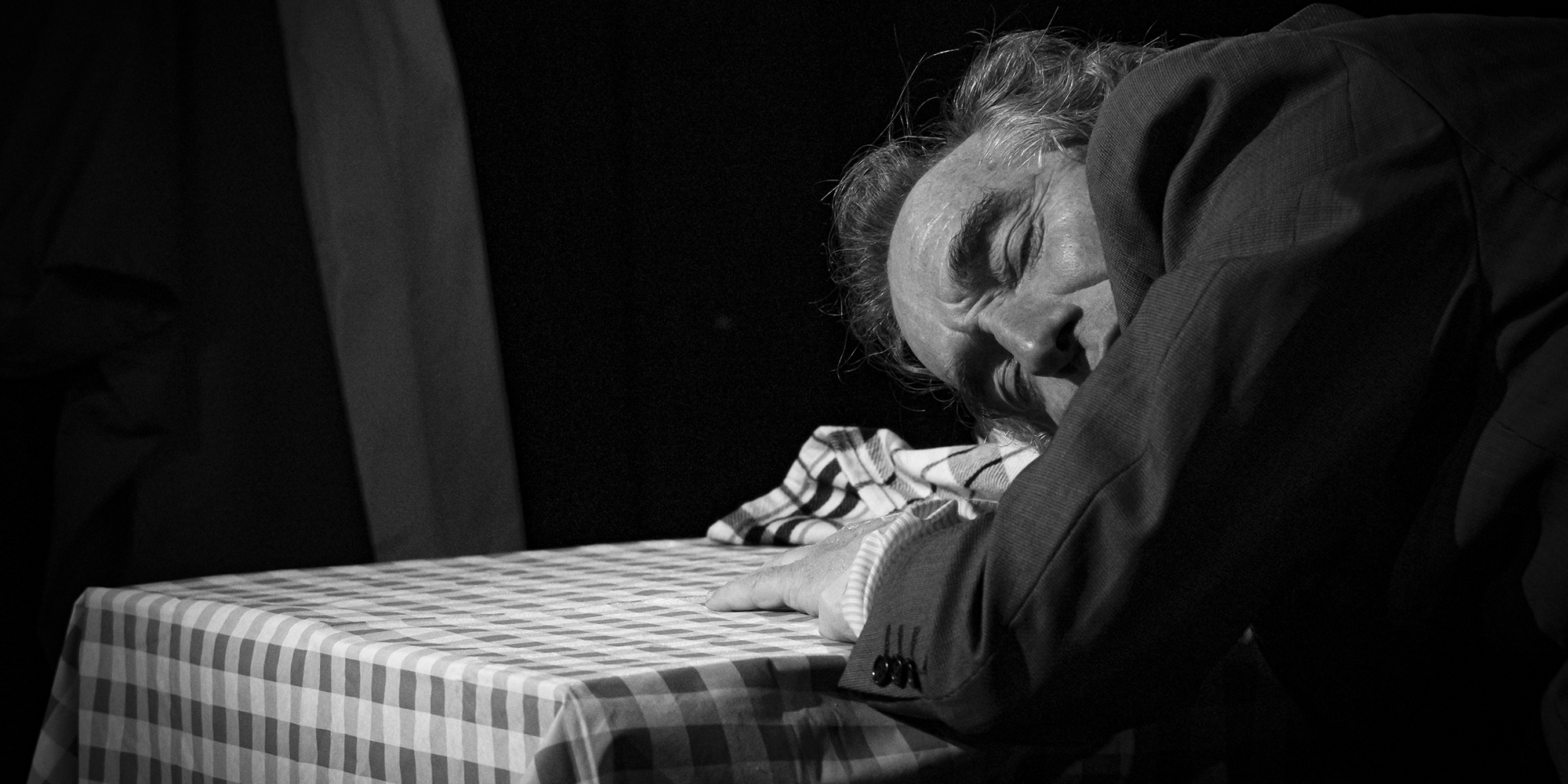 Benito Ruzzo - ÁBREGO TEATRO // LA TEATRERÍA